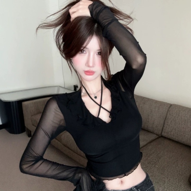 เสื้อครอปคอวีผู้หญิง แขนระบาย  - Resin Vat บทวิจารณ์และราคา